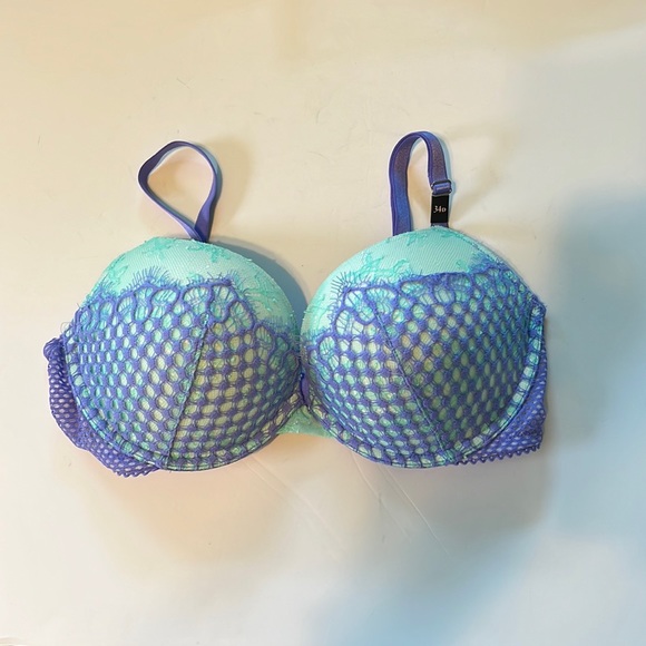 Victoria's Secret Other - NWT Victoria’s Secret Very Sexy Push-up Bra